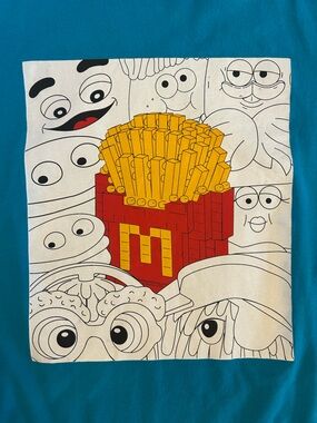 McDonald’s Lego-style Fries Graphic T-Shirt Blue Short Sleeve Tee Size L Unisex